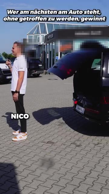 Autohaus-Reel, Marke und Gesicht anonymisiert